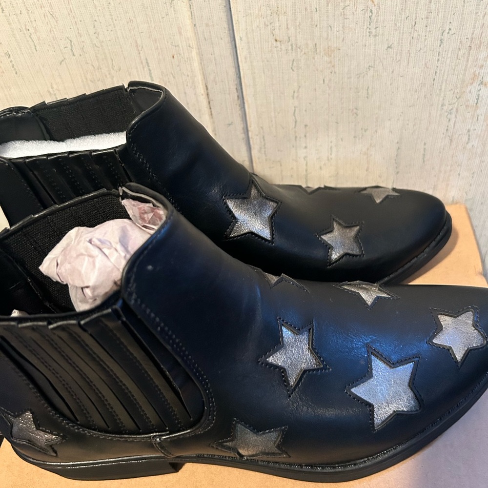 Ladies Ankle Boots